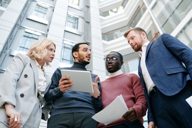 How to Scale Multilingual Communication Across a Global Workforce